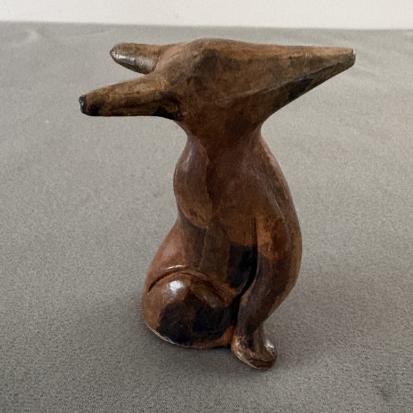 Fox, sitting